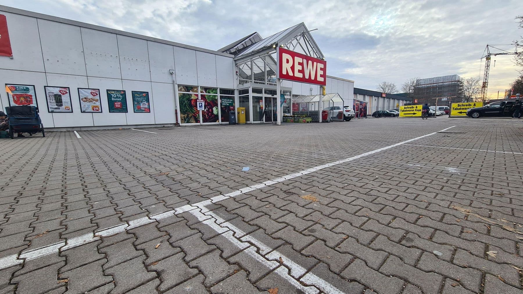 Prenájom nebytového priestoru 5.000 m², Moosburg an der Isar, Bavorsko Prenájom nebytového priestoru 5.000 m², Moosburg an der Isar, Bavorsko