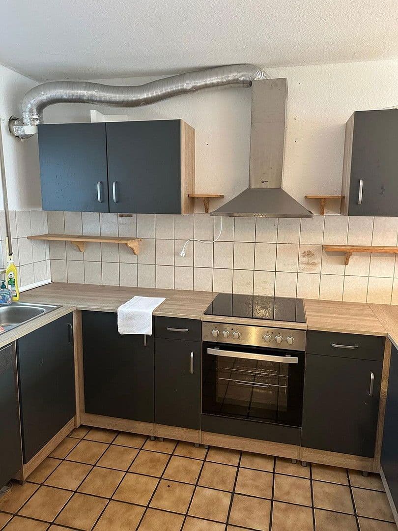 Predaj domu 95 m², pozemek 131 m², Illingen, Bádensko-Wurttembersko Predaj domu 95 m², pozemek 131 m², Illingen, Bádensko-Wurttembersko