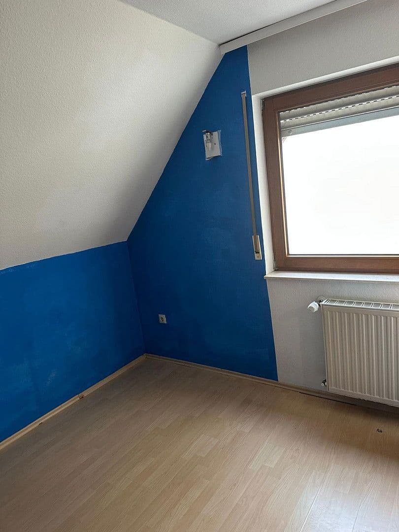 Predaj domu 95 m², pozemek 131 m², Illingen, Bádensko-Wurttembersko Predaj domu 95 m², pozemek 131 m², Illingen, Bádensko-Wurttembersko