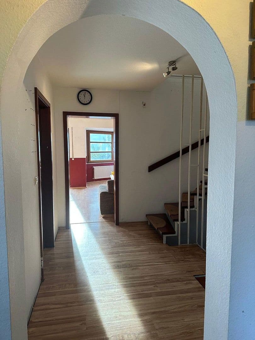 Predaj domu 95 m², pozemek 131 m², Illingen, Bádensko-Wurttembersko Predaj domu 95 m², pozemek 131 m², Illingen, Bádensko-Wurttembersko