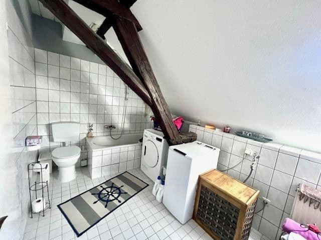 Prenájom bytu 4-izbový 120 m², Rathausstraße 1, Hochheim, Hesensko Prenájom bytu 4-izbový 120 m², Rathausstraße 1, Hochheim, Hesensko