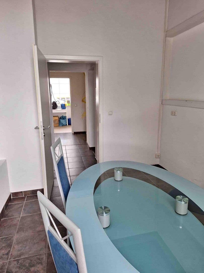 Prenájom kancelárie 124 m², Hauptstr. 21, Idstein, Hesensko Prenájom kancelárie 124 m², Hauptstr. 21, Idstein, Hesensko