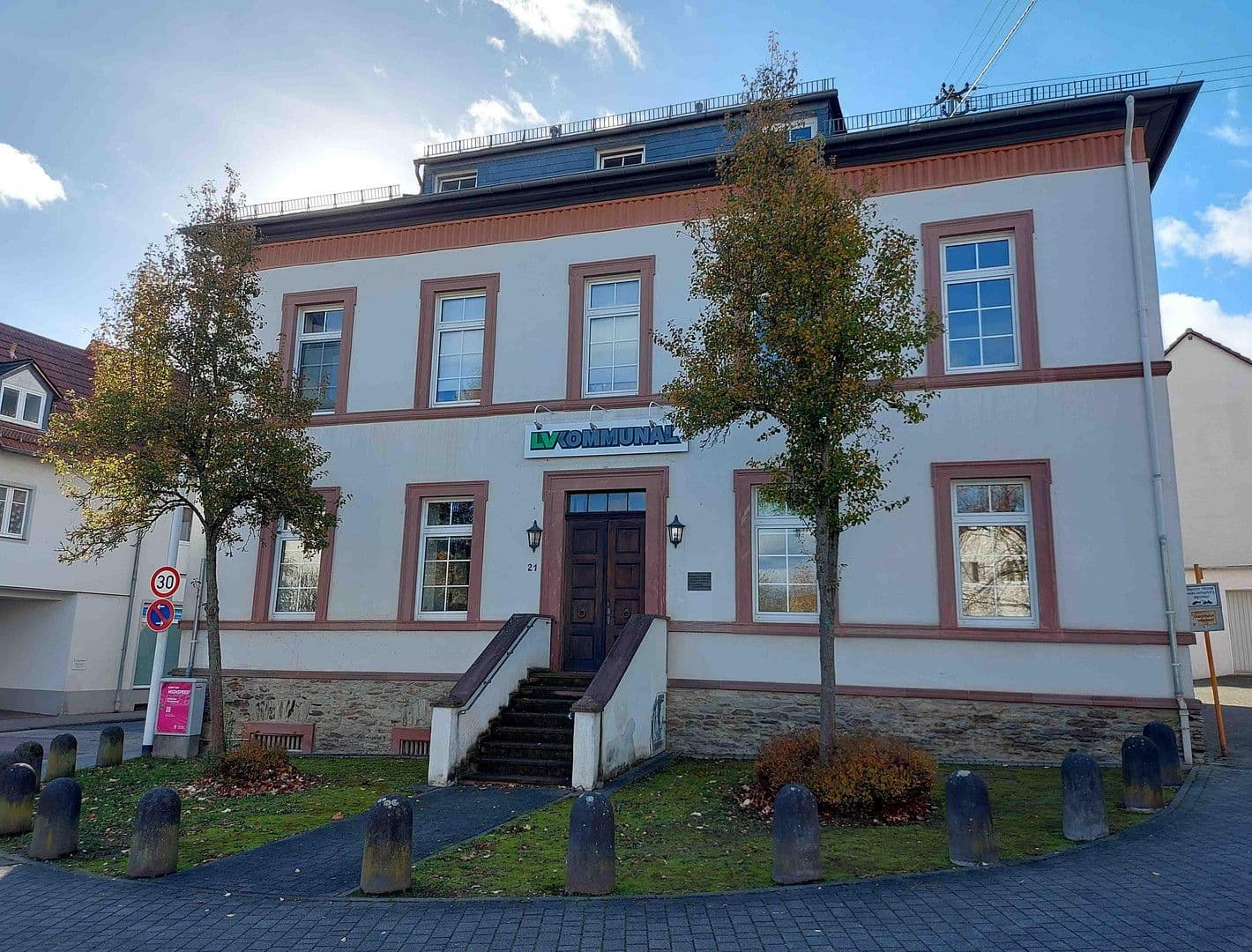 Prenájom kancelárie 124 m², Hauptstr. 21, Idstein, Hesensko Prenájom kancelárie 124 m², Hauptstr. 21, Idstein, Hesensko