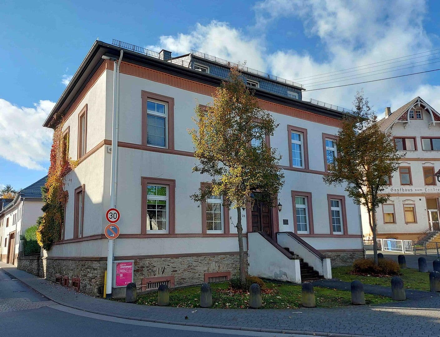 Prenájom kancelárie 124 m², Hauptstr. 21, Idstein, Hesensko Prenájom kancelárie 124 m², Hauptstr. 21, Idstein, Hesensko