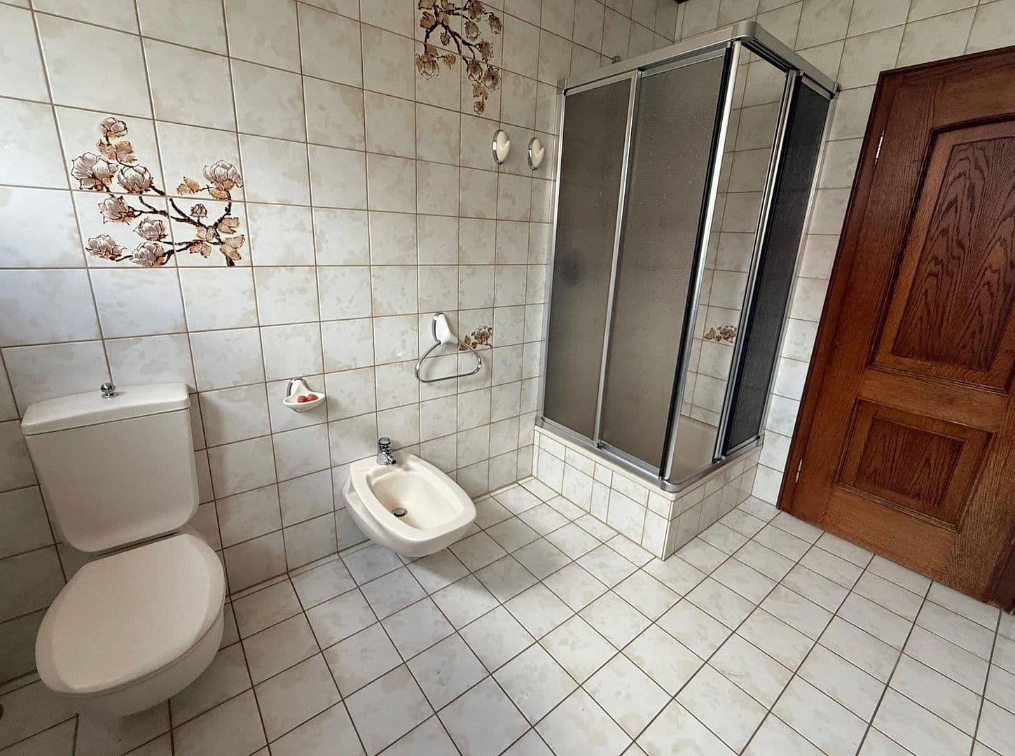 Predaj domu 478 m², pozemek 1.827 m², Neuhof, Hesensko Predaj domu 478 m², pozemek 1.827 m², Neuhof, Hesensko