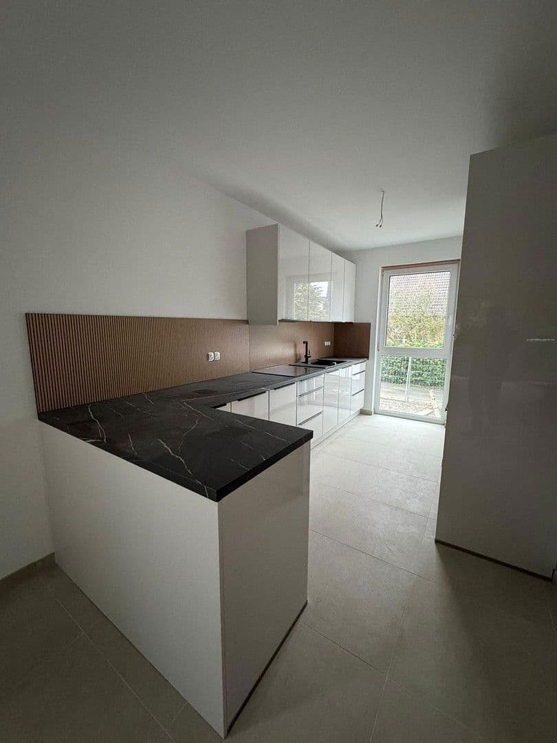 Predaj domu 166 m², pozemek 280 m², Graf-Stauffenberg-Ring 83, Bad Homburg vor der Höhe, Hesensko Predaj domu 166 m², pozemek 280 m², Graf-Stauffenberg-Ring 83, Bad Homburg vor der Höhe, Hesensko