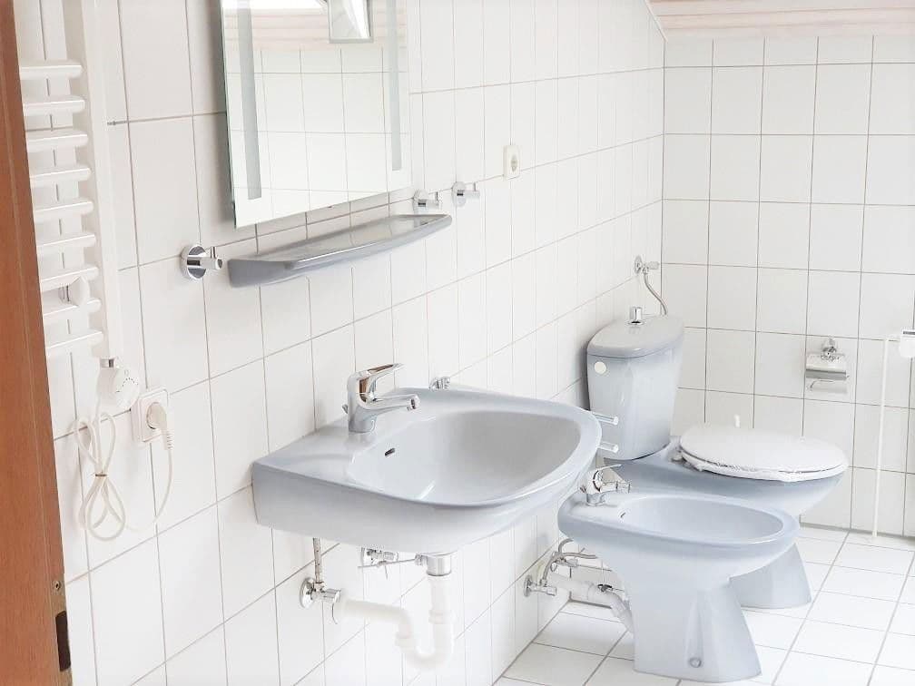 Prenájom bytu 3-izbový 98 m², Hünstetten, Hesensko Prenájom bytu 3-izbový 98 m², Hünstetten, Hesensko