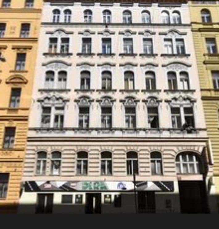 Prenájom bytu 1-izbový 35 m², Legerova, Praha, Praha Prenájom bytu 1-izbový 35 m², Legerova, Praha, Praha