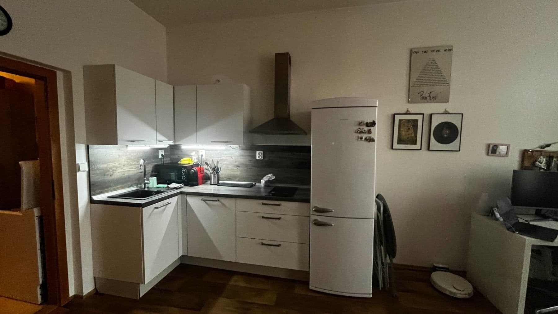 Prenájom bytu 1-izbový 35 m², Legerova, Praha, Praha Prenájom bytu 1-izbový 35 m², Legerova, Praha, Praha