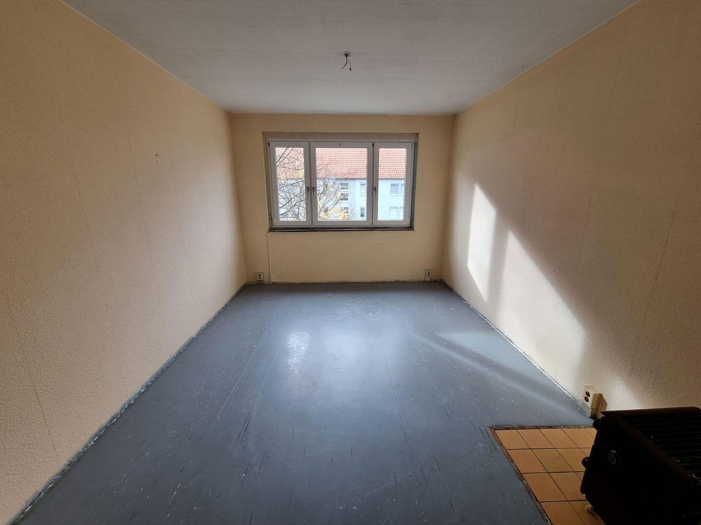Prenájom bytu 3-izbový 60 m², Jahnring 36, Schleife - Slepo, Sasko Prenájom bytu 3-izbový 60 m², Jahnring 36, Schleife - Slepo, Sasko