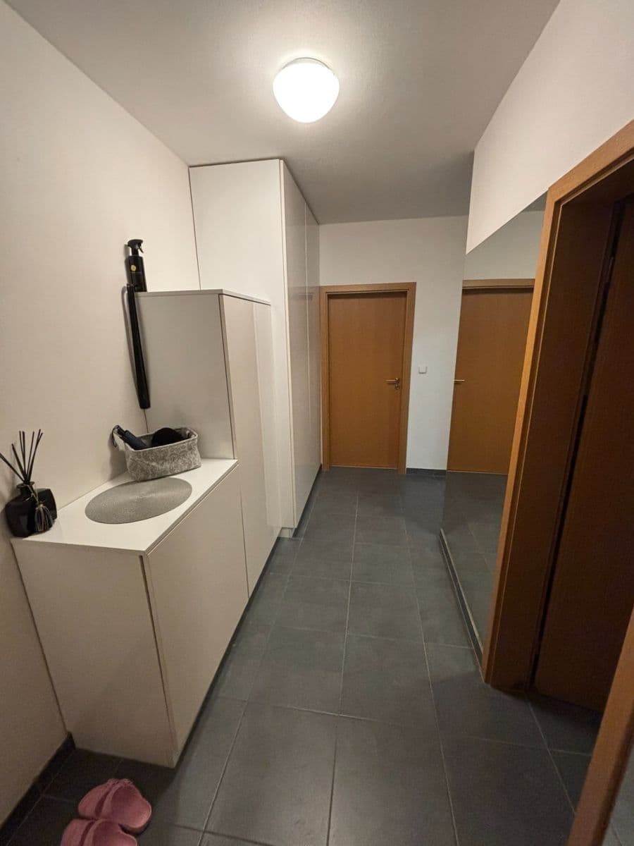 Predaj bytu 2-izbový 54 m², V Dolině, Praha, Praha Predaj bytu 2-izbový 54 m², V Dolině, Praha, Praha