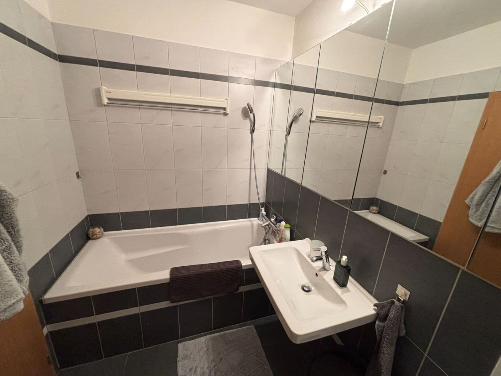 Predaj bytu 2-izbový 54 m², V Dolině, Praha, Praha Predaj bytu 2-izbový 54 m², V Dolině, Praha, Praha