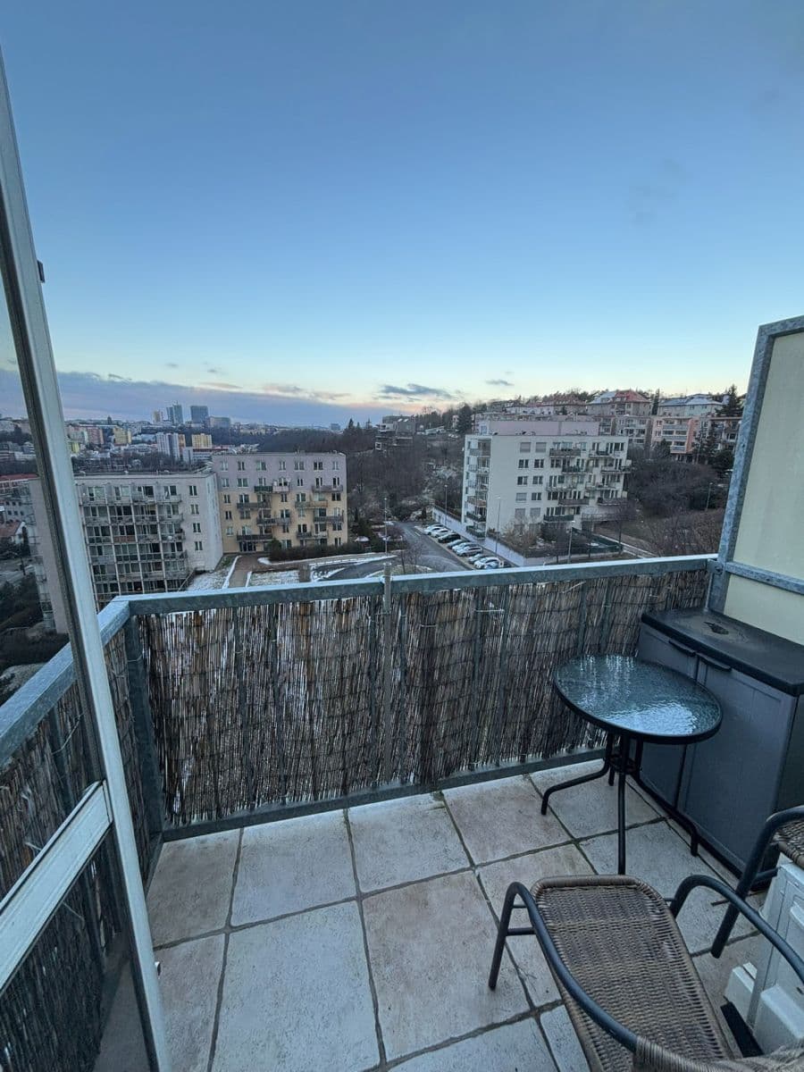 Predaj bytu 2-izbový 54 m², V Dolině, Praha, Praha Predaj bytu 2-izbový 54 m², V Dolině, Praha, Praha