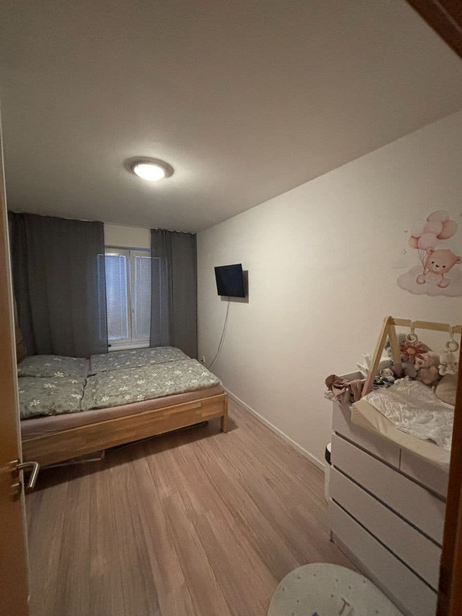 Predaj bytu 2-izbový 54 m², V Dolině, Praha, Praha Predaj bytu 2-izbový 54 m², V Dolině, Praha, Praha