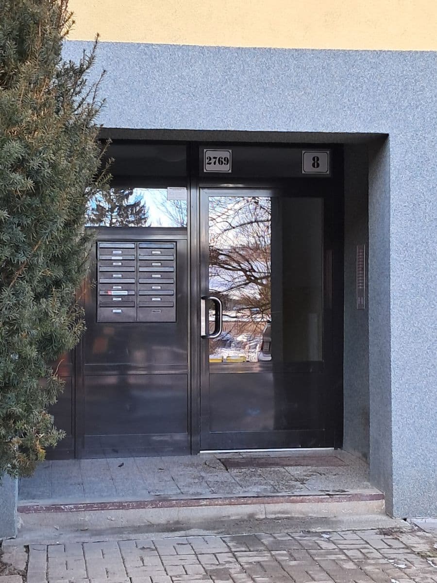 Predaj bytu 2-izbový 55 m², U Hřbitova, Jihlava, Kraj Vysočina Predaj bytu 2-izbový 55 m², U Hřbitova, Jihlava, Kraj Vysočina