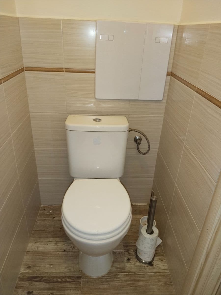 Prenájom bytu 2-izbový 39 m², Mírové náměstí, Kouřim, Středočeský kraj Prenájom bytu 2-izbový 39 m², Mírové náměstí, Kouřim, Středočeský kraj