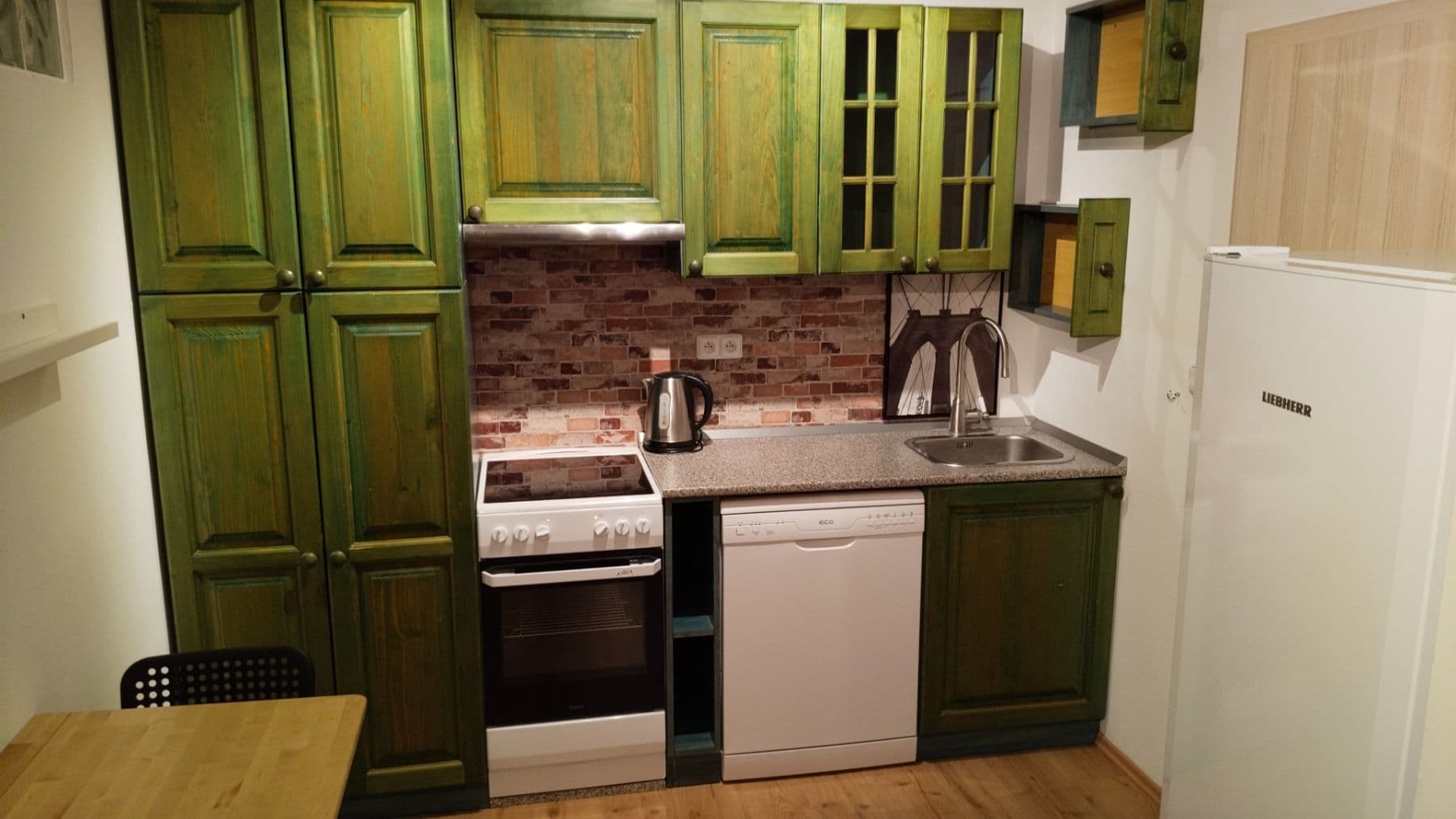 Prenájom bytu 2-izbový 39 m², Mírové náměstí, Kouřim, Středočeský kraj Prenájom bytu 2-izbový 39 m², Mírové náměstí, Kouřim, Středočeský kraj