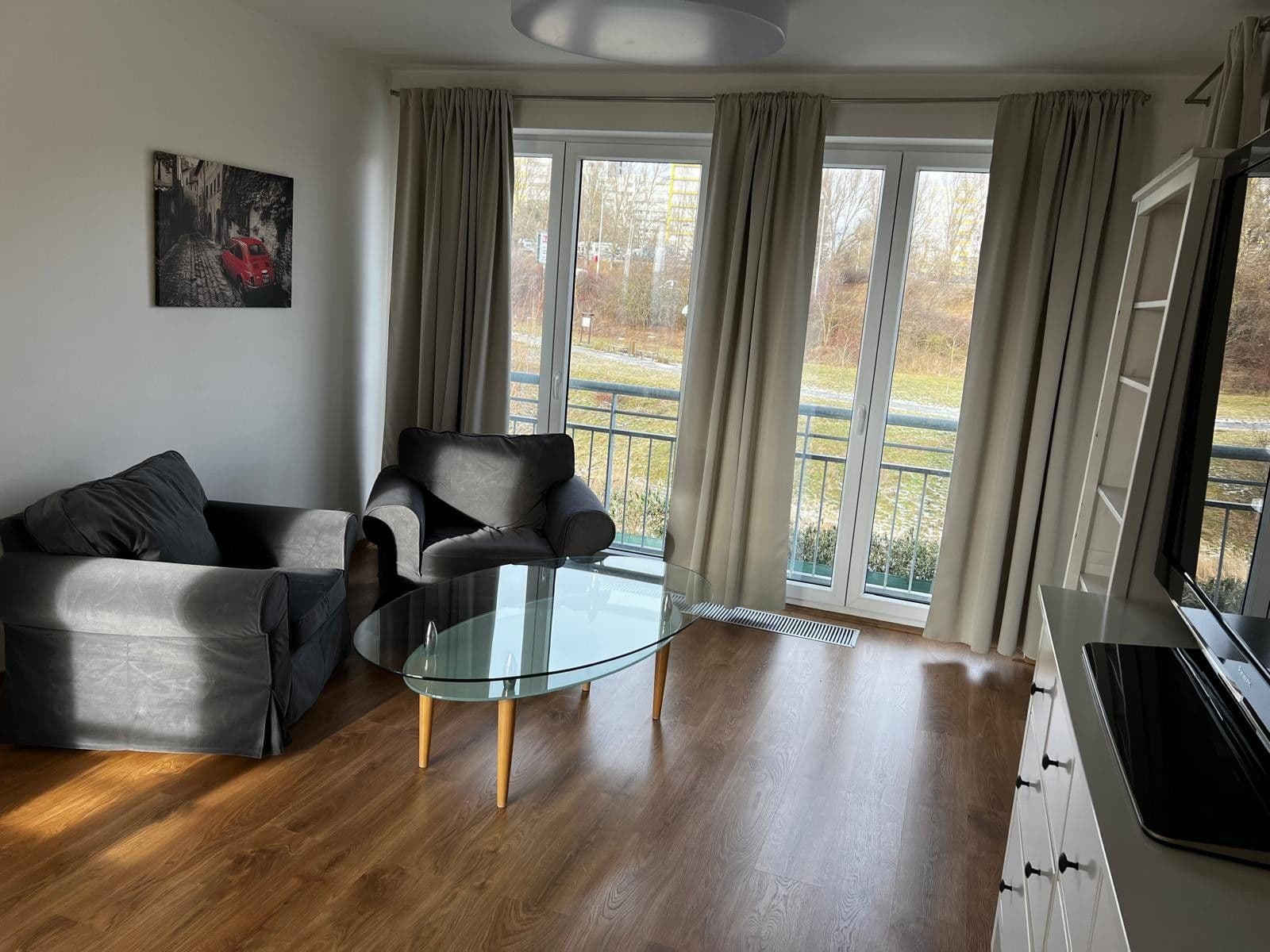 Prenájom bytu 3-izbový 78 m², Toufarova, Praha, Praha Prenájom bytu 3-izbový 78 m², Toufarova, Praha, Praha