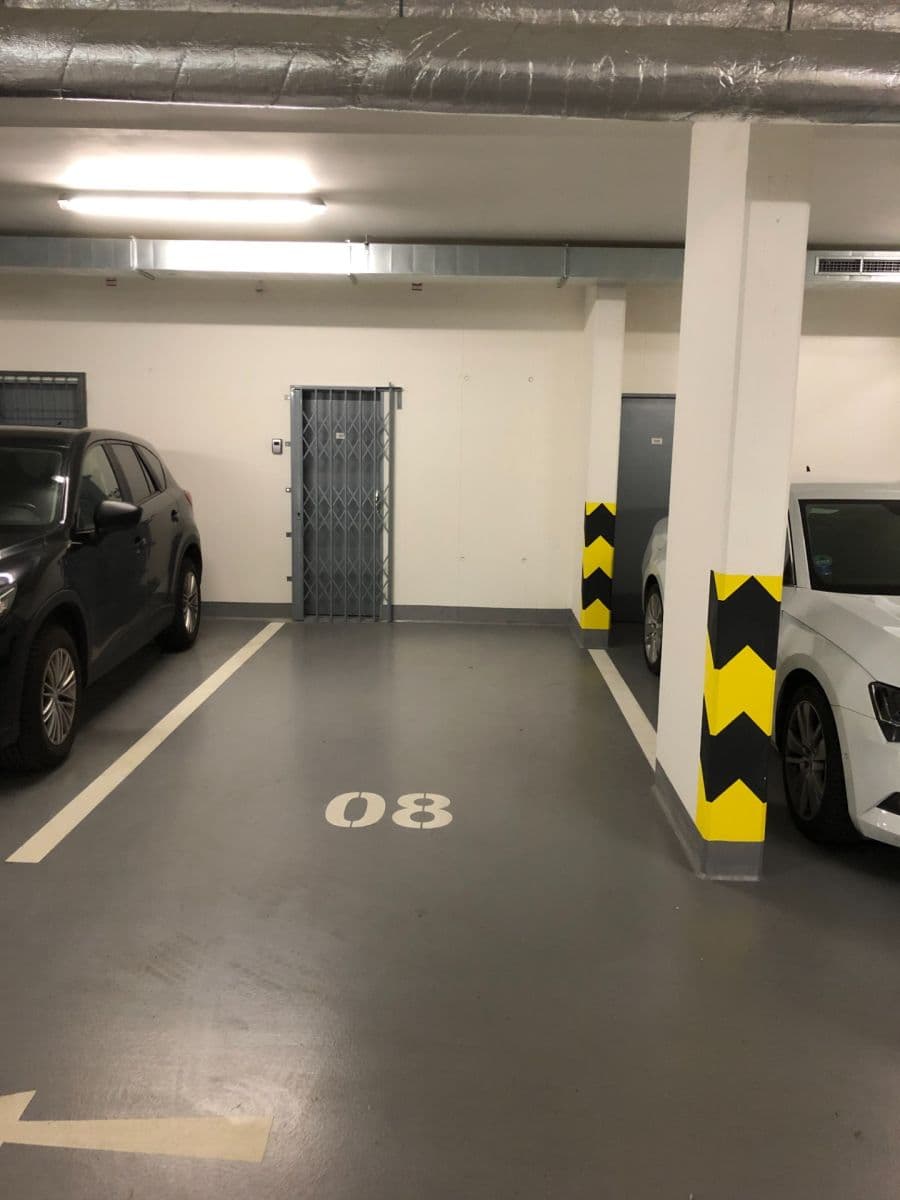 Prenájom bytu 3-izbový 78 m², Toufarova, Praha, Praha Prenájom bytu 3-izbový 78 m², Toufarova, Praha, Praha