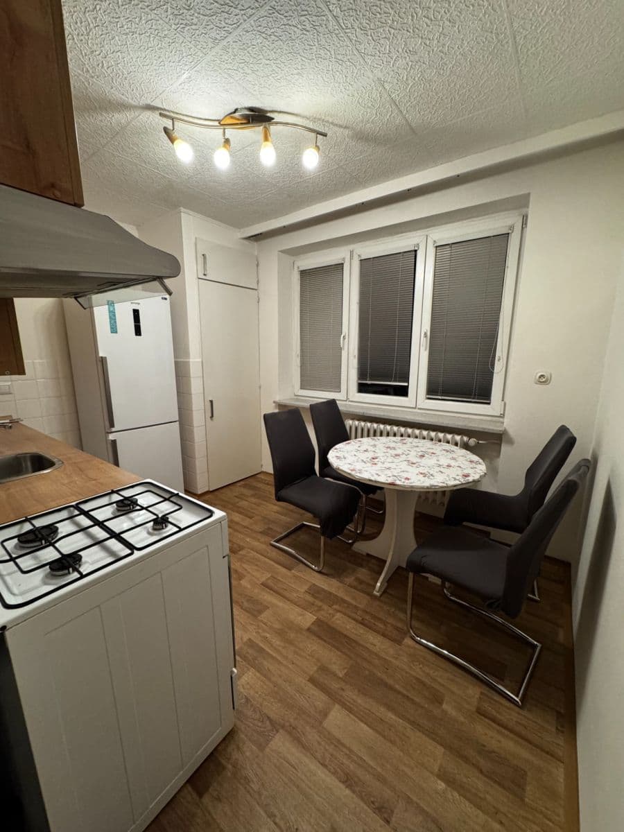 Prenájom bytu 3-izbový 72 m², Slámova, Brno, Jihomoravský kraj Prenájom bytu 3-izbový 72 m², Slámova, Brno, Jihomoravský kraj