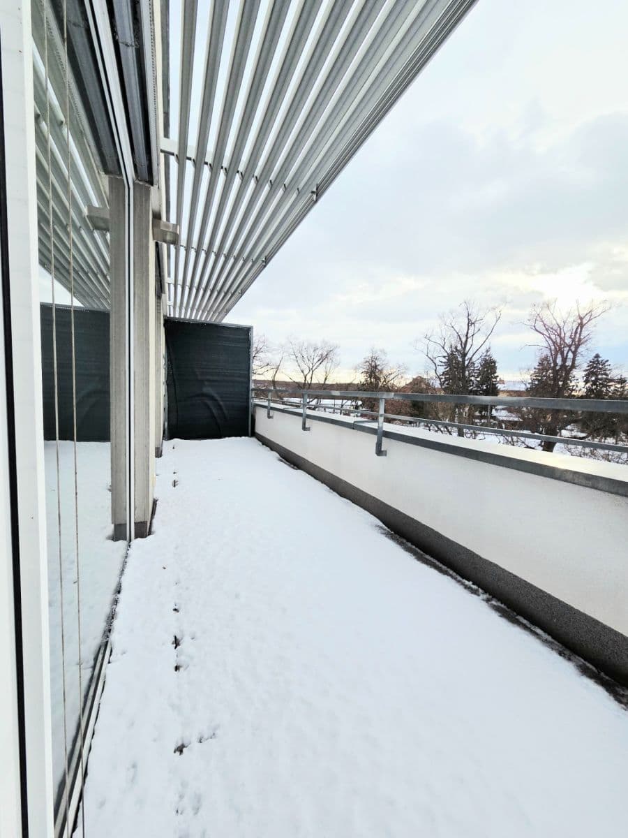 Prenájom bytu 2-izbový 42 m², Za Luhem, Praha, Praha Prenájom bytu 2-izbový 42 m², Za Luhem, Praha, Praha