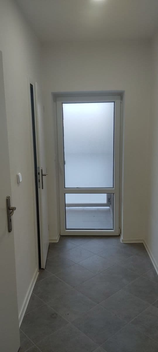 Prenájom bytu 2-izbový 67 m², Školní, Vratimov, Moravskoslezský kraj Prenájom bytu 2-izbový 67 m², Školní, Vratimov, Moravskoslezský kraj