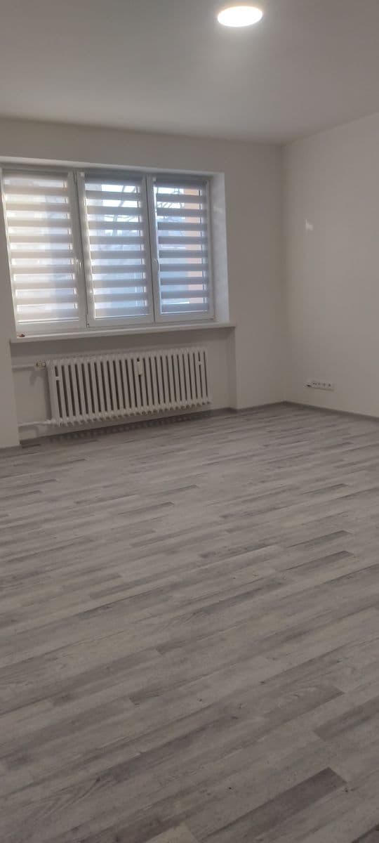 Prenájom bytu 2-izbový 67 m², Školní, Vratimov, Moravskoslezský kraj Prenájom bytu 2-izbový 67 m², Školní, Vratimov, Moravskoslezský kraj