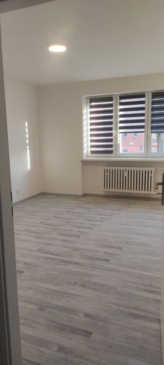 Prenájom bytu 2-izbový 67 m², Školní, Vratimov, Moravskoslezský kraj Prenájom bytu 2-izbový 67 m², Školní, Vratimov, Moravskoslezský kraj
