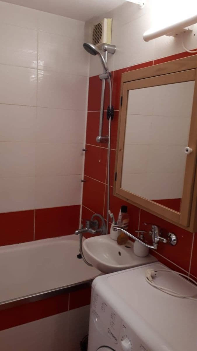 Prenájom bytu 2-izbový 38 m², Zdiměřická, Praha, Praha Prenájom bytu 2-izbový 38 m², Zdiměřická, Praha, Praha