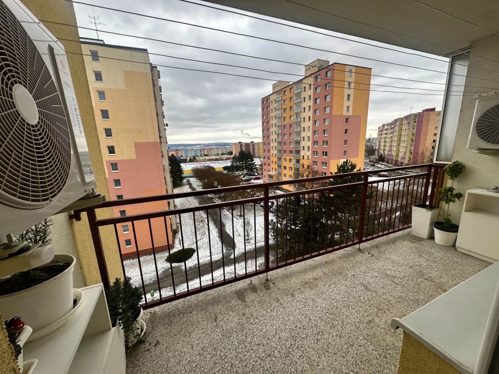 Prenájom bytu 4-izbový 103 m², Manětínská, Plzeň, Plzeňský kraj Prenájom bytu 4-izbový 103 m², Manětínská, Plzeň, Plzeňský kraj