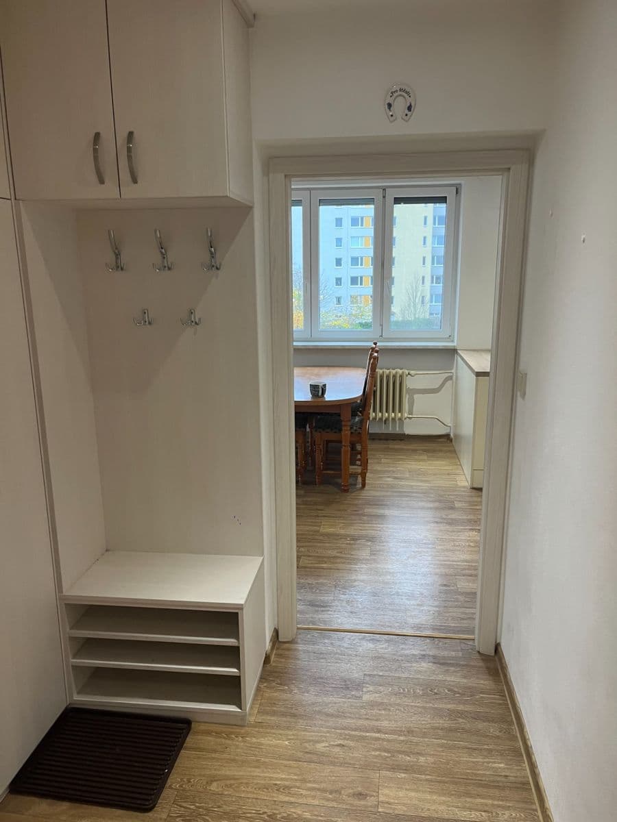 Prenájom bytu 2-izbový 54 m², Na Poustkách, Praha, Praha Prenájom bytu 2-izbový 54 m², Na Poustkách, Praha, Praha