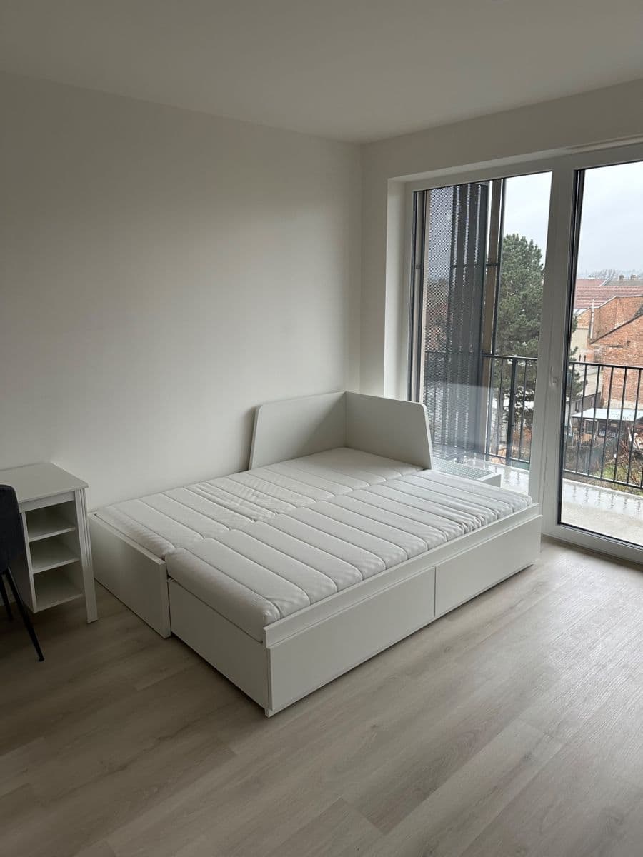 Prenájom bytu 1-izbový 30 m², Dornych, Brno, Jihomoravský kraj Prenájom bytu 1-izbový 30 m², Dornych, Brno, Jihomoravský kraj