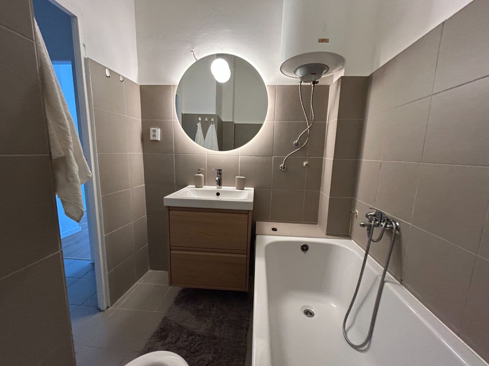 Predaj bytu 1-izbový 32 m², Kolbenova, Praha, Praha Predaj bytu 1-izbový 32 m², Kolbenova, Praha, Praha