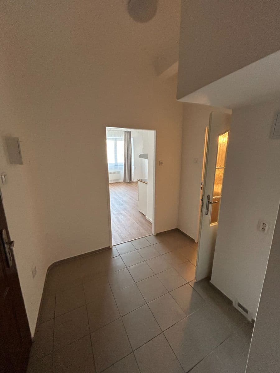Predaj bytu 1-izbový 32 m², Kolbenova, Praha, Praha Predaj bytu 1-izbový 32 m², Kolbenova, Praha, Praha