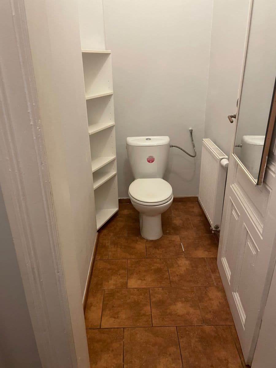 Prenájom bytu 1-izbový 57 m², Evropská, Cheb, Karlovarský kraj Prenájom bytu 1-izbový 57 m², Evropská, Cheb, Karlovarský kraj