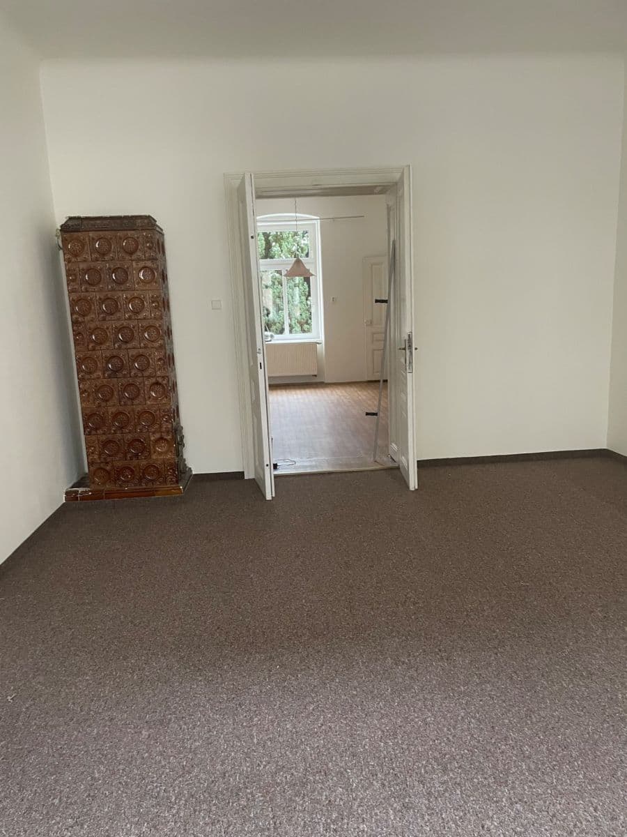 Prenájom bytu 1-izbový 57 m², Evropská, Cheb, Karlovarský kraj Prenájom bytu 1-izbový 57 m², Evropská, Cheb, Karlovarský kraj