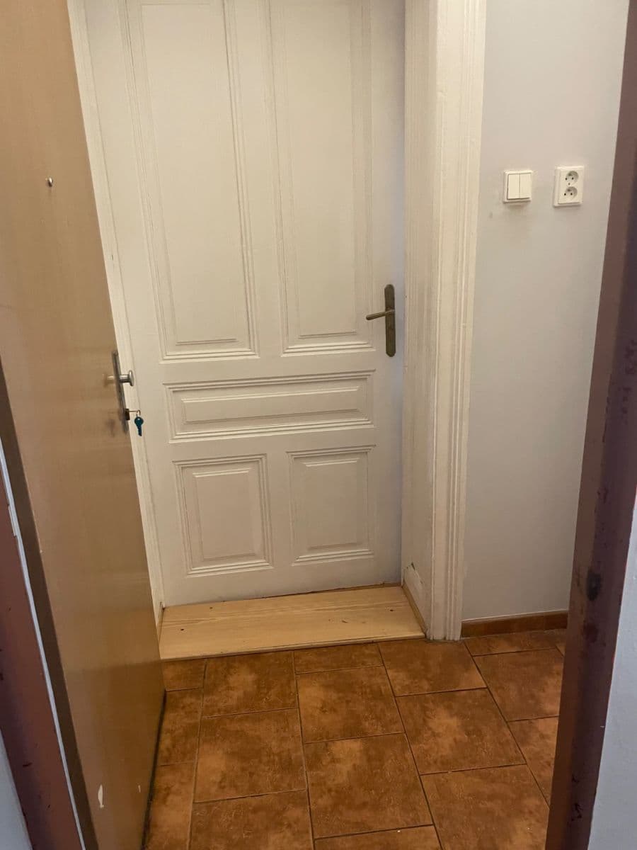 Prenájom bytu 1-izbový 57 m², Evropská, Cheb, Karlovarský kraj Prenájom bytu 1-izbový 57 m², Evropská, Cheb, Karlovarský kraj