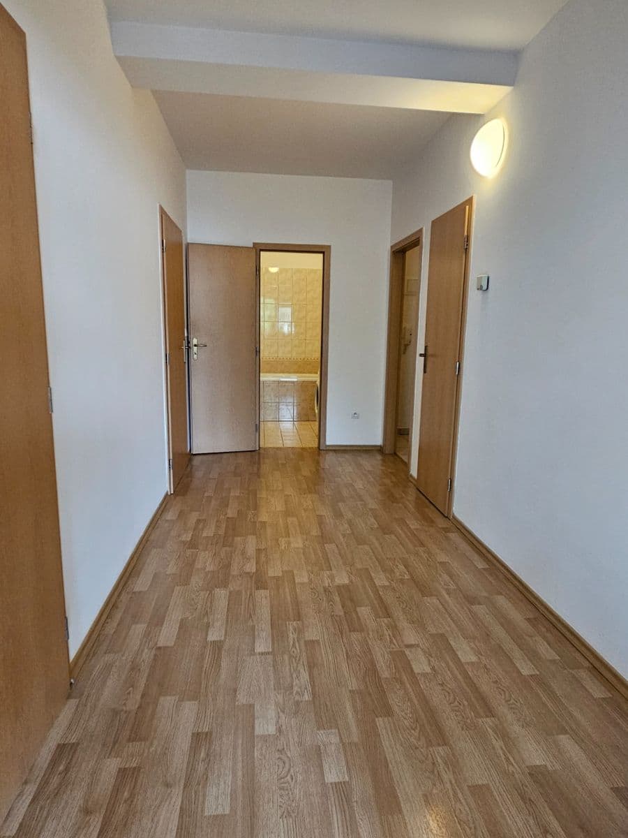 Prenájom bytu 3-izbový 89 m², Balbínova, Olomouc, Olomoucký kraj Prenájom bytu 3-izbový 89 m², Balbínova, Olomouc, Olomoucký kraj