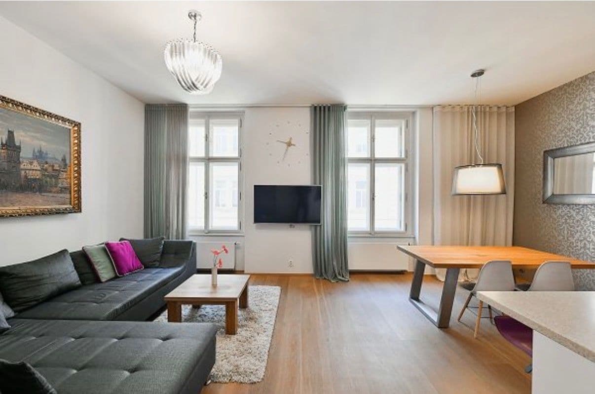 Prenájom bytu 3-izbový 96 m², Staropramenná, Praha, Praha Prenájom bytu 3-izbový 96 m², Staropramenná, Praha, Praha