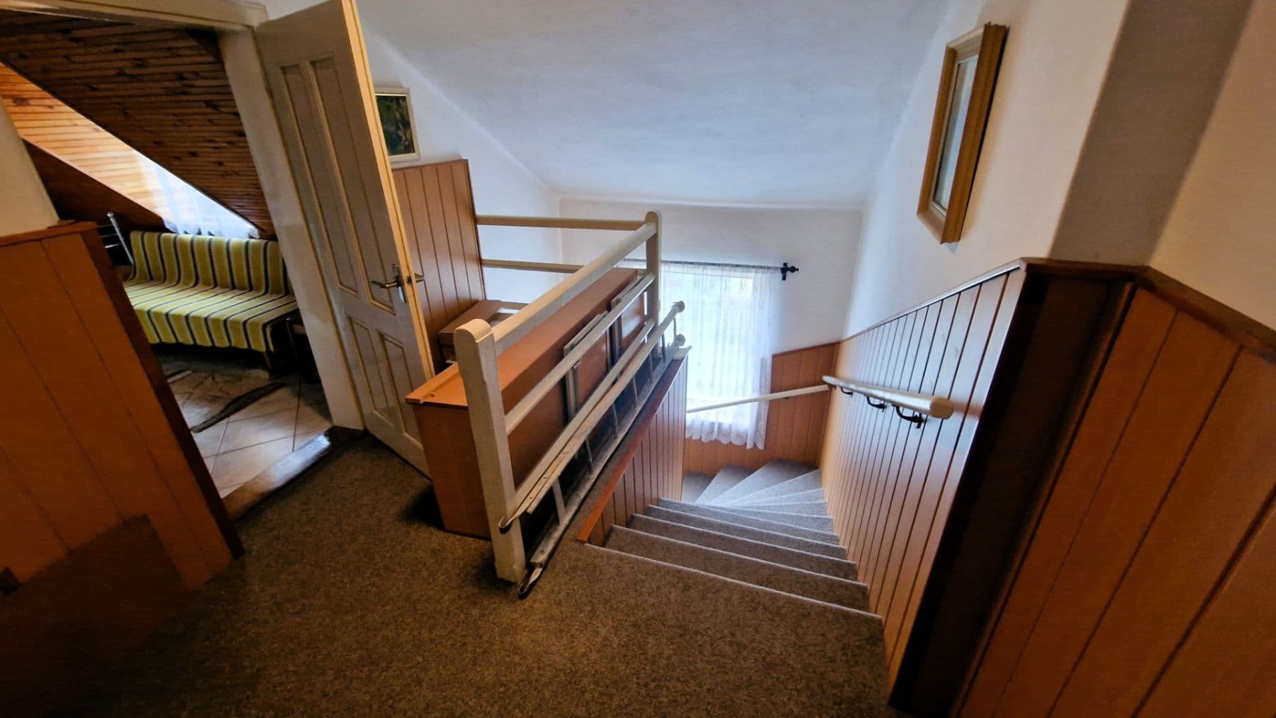 Predaj domu 202 m², pozemek 463 m², Otokara Březiny, Znojmo, Jihomoravský kraj Predaj domu 202 m², pozemek 463 m², Otokara Březiny, Znojmo, Jihomoravský kraj