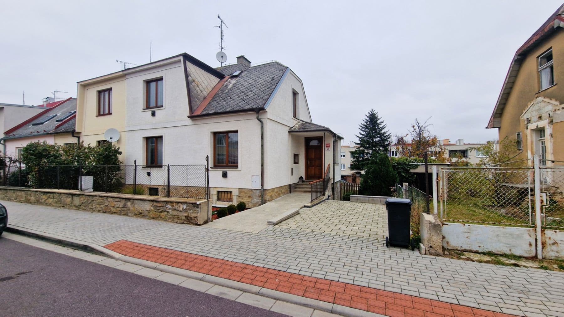 Predaj domu 202 m², pozemek 463 m², Otokara Březiny, Znojmo, Jihomoravský kraj Predaj domu 202 m², pozemek 463 m², Otokara Březiny, Znojmo, Jihomoravský kraj