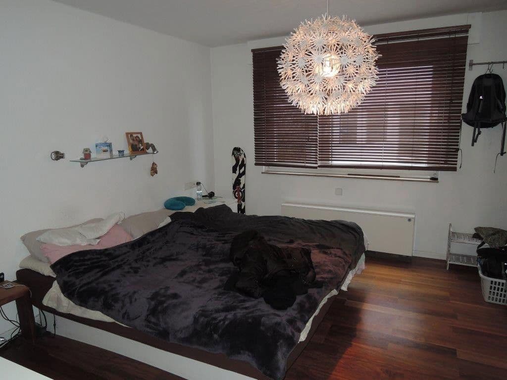 Predaj domu 245 m², pozemek 336 m², Reußensteinstr. 10, Böblingen, Bádensko-Wurttembersko Predaj domu 245 m², pozemek 336 m², Reußensteinstr. 10, Böblingen, Bádensko-Wurttembersko