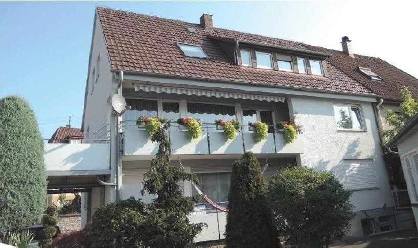 Predaj domu 245 m², pozemek 336 m², Reußensteinstr. 10, Böblingen, Bádensko-Wurttembersko Predaj domu 245 m², pozemek 336 m², Reußensteinstr. 10, Böblingen, Bádensko-Wurttembersko