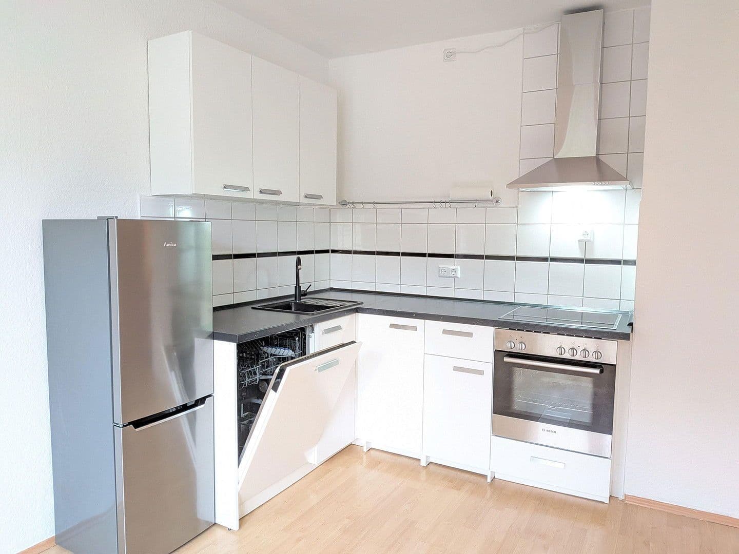 Prenájom bytu 2-izbový 45 m², Wenkerstr. 11, Dortmund, Severné Porýnie - Westfálsko Prenájom bytu 2-izbový 45 m², Wenkerstr. 11, Dortmund, Severné Porýnie - Westfálsko