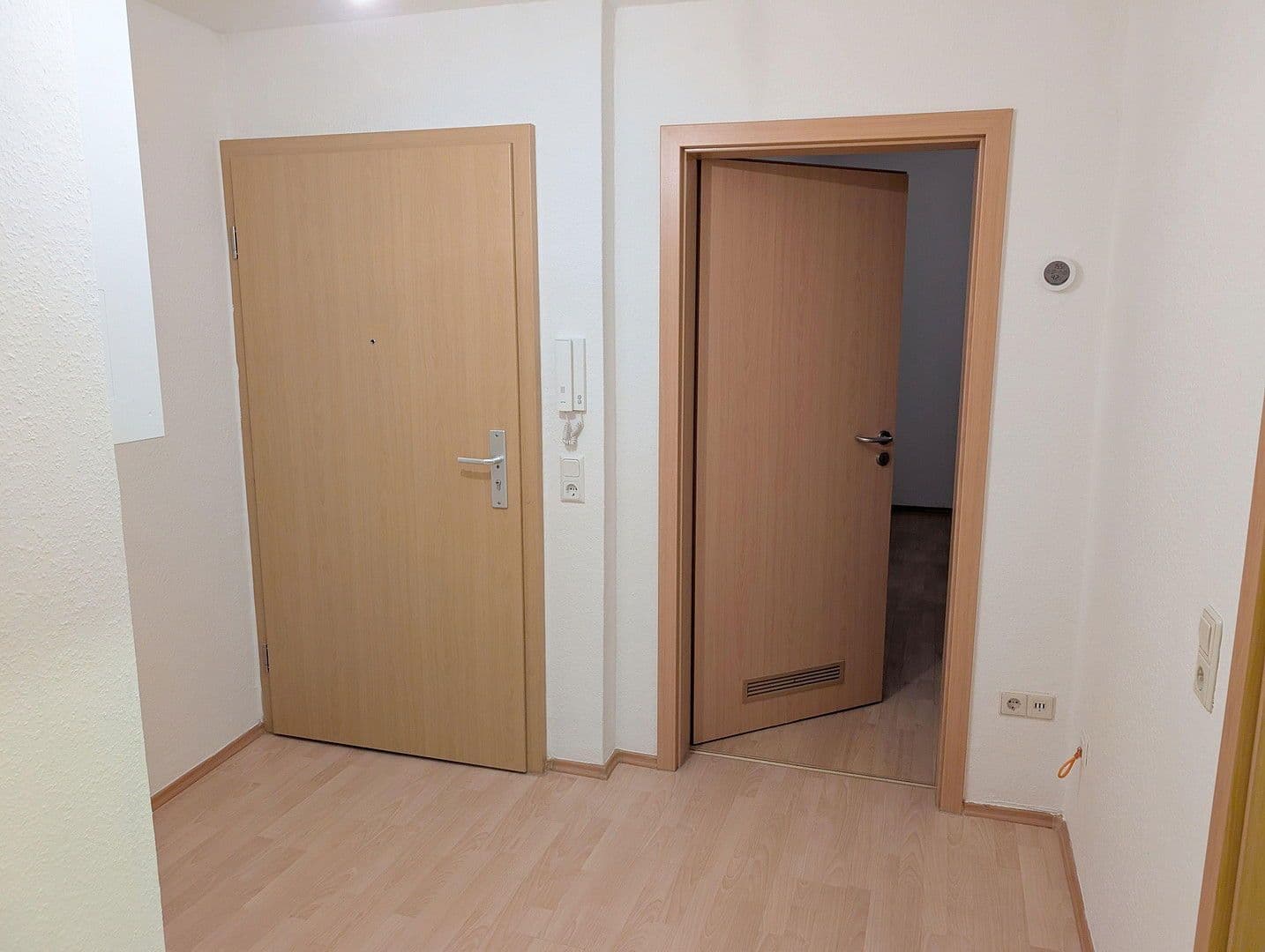 Prenájom bytu 2-izbový 45 m², Wenkerstr. 11, Dortmund, Severné Porýnie - Westfálsko Prenájom bytu 2-izbový 45 m², Wenkerstr. 11, Dortmund, Severné Porýnie - Westfálsko