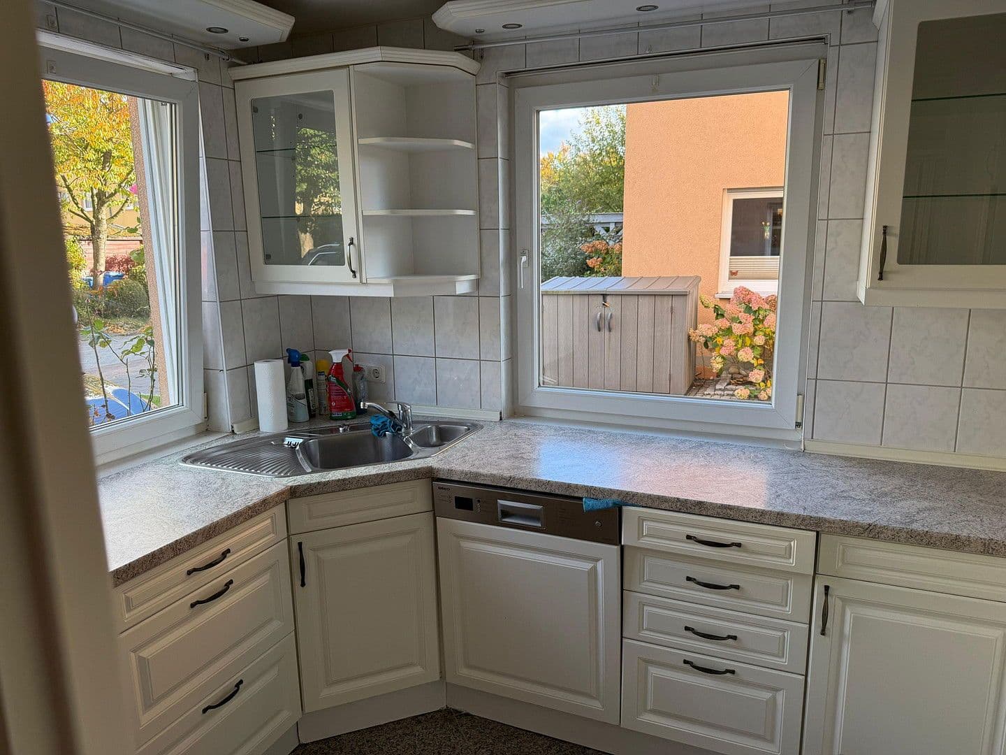 Predaj domu 135 m², pozemek 275 m², Reinbek, Šlezvicko-Holštajnsko Predaj domu 135 m², pozemek 275 m², Reinbek, Šlezvicko-Holštajnsko