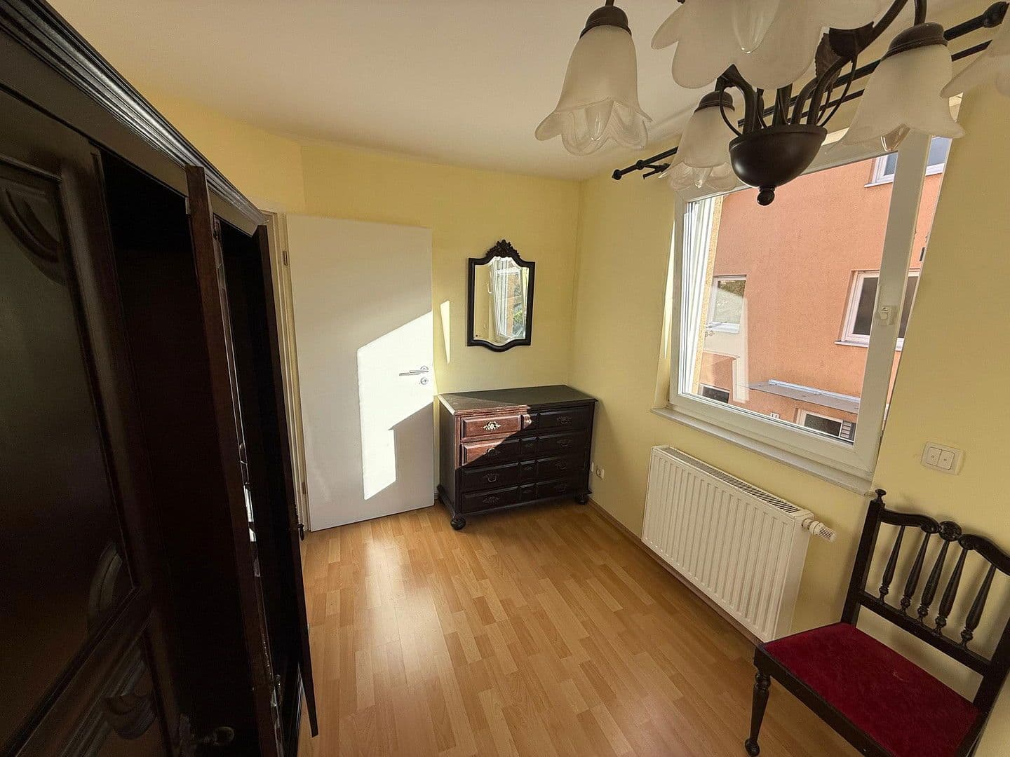 Predaj domu 135 m², pozemek 275 m², Reinbek, Šlezvicko-Holštajnsko Predaj domu 135 m², pozemek 275 m², Reinbek, Šlezvicko-Holštajnsko