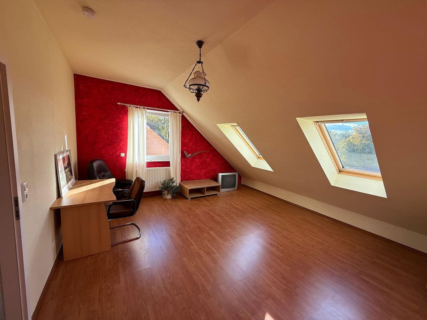 Predaj domu 135 m², pozemek 275 m², Reinbek, Šlezvicko-Holštajnsko Predaj domu 135 m², pozemek 275 m², Reinbek, Šlezvicko-Holštajnsko