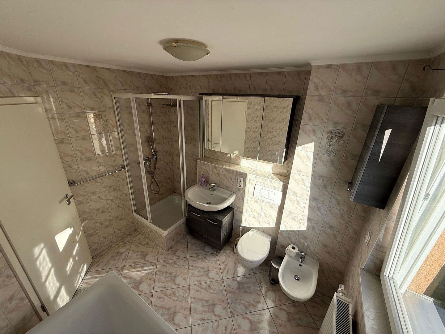 Predaj domu 135 m², pozemek 275 m², Reinbek, Šlezvicko-Holštajnsko Predaj domu 135 m², pozemek 275 m², Reinbek, Šlezvicko-Holštajnsko