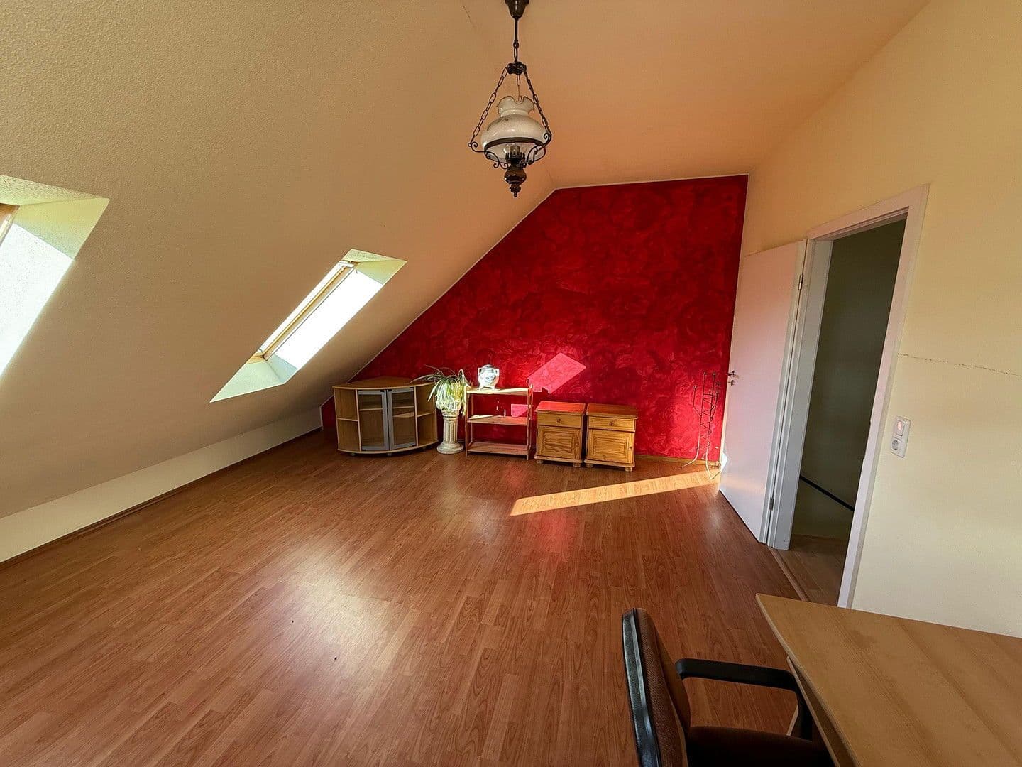 Predaj domu 135 m², pozemek 275 m², Reinbek, Šlezvicko-Holštajnsko Predaj domu 135 m², pozemek 275 m², Reinbek, Šlezvicko-Holštajnsko